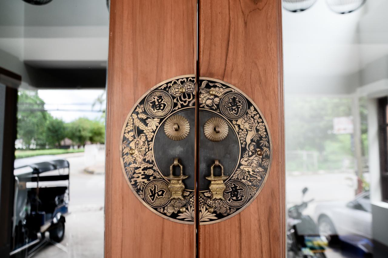 Nasaraan Boutique Hotel Chiang Mai Extérieur photo
